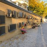 Stampflehmwand Kolumbarium Hötting / Höttingen Columbarium Rammed Earth Wall